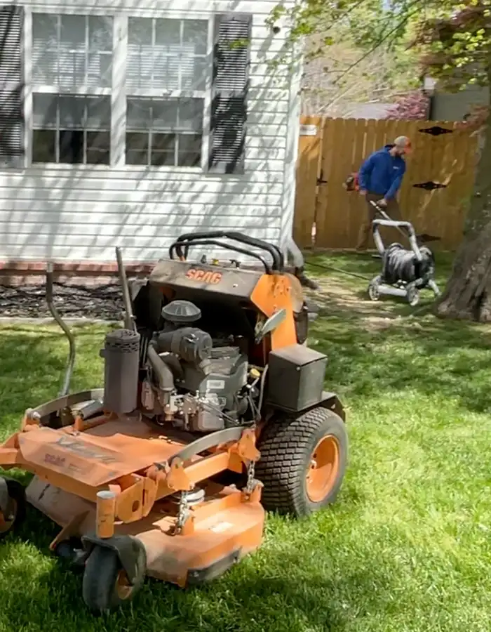Lawn mowing service in NWA